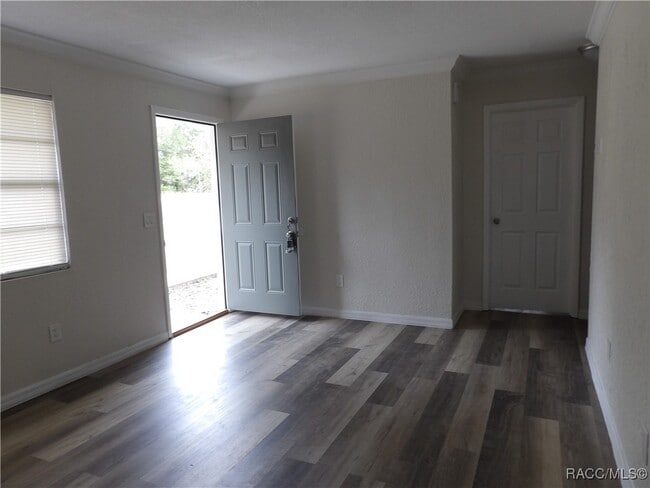 Foto del edificio - 3100 S Alabama Ave