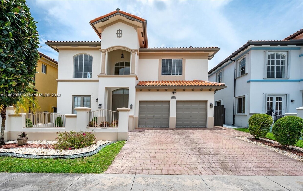 Foto principal - 15386 SW 21 Ln