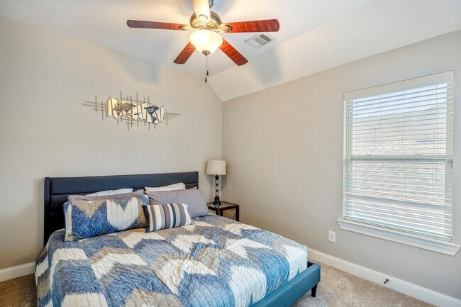 Foto del edificio - 63 Panterra Way