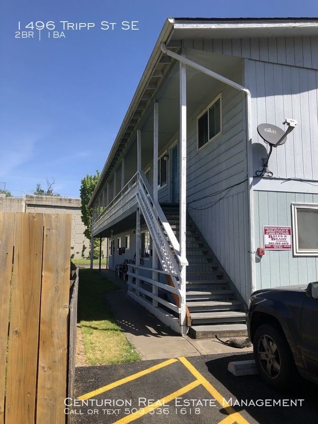 Primary Photo - 1496 Tripp St SE
