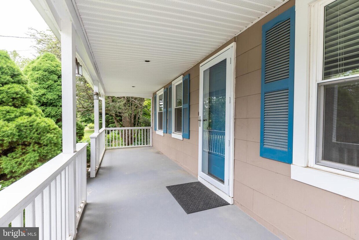 555 W Boot Rd, West Chester, PA 19380 House Rental in West Chester