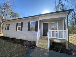 Building Photo - 64 Hickory Ln