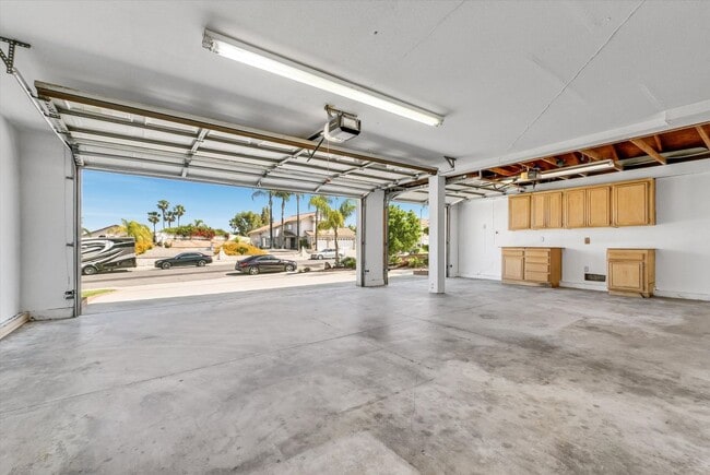 Building Photo - 1070 Cannon Rd