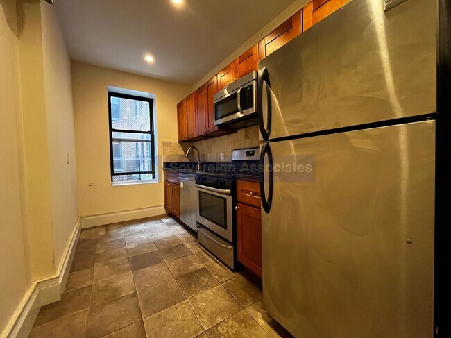Foto del edificio - 710 West 173rd Street