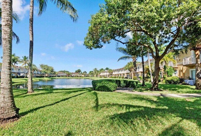 Foto del edificio - 12977 SW 30th Ct