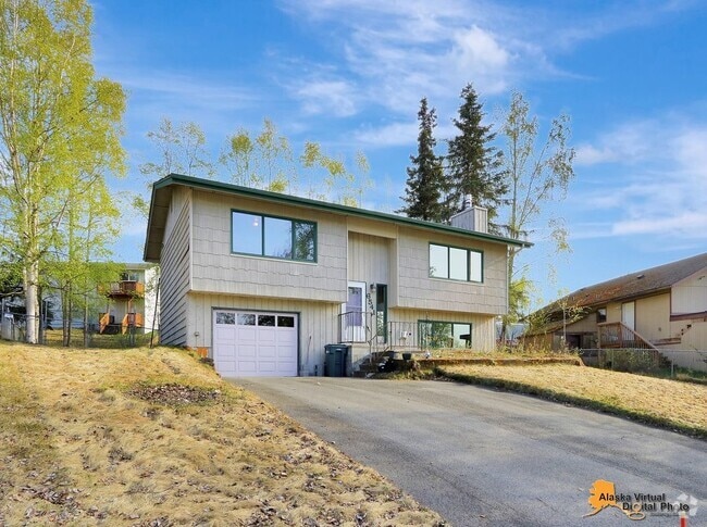 Building Photo - 6541 Bridget Cir