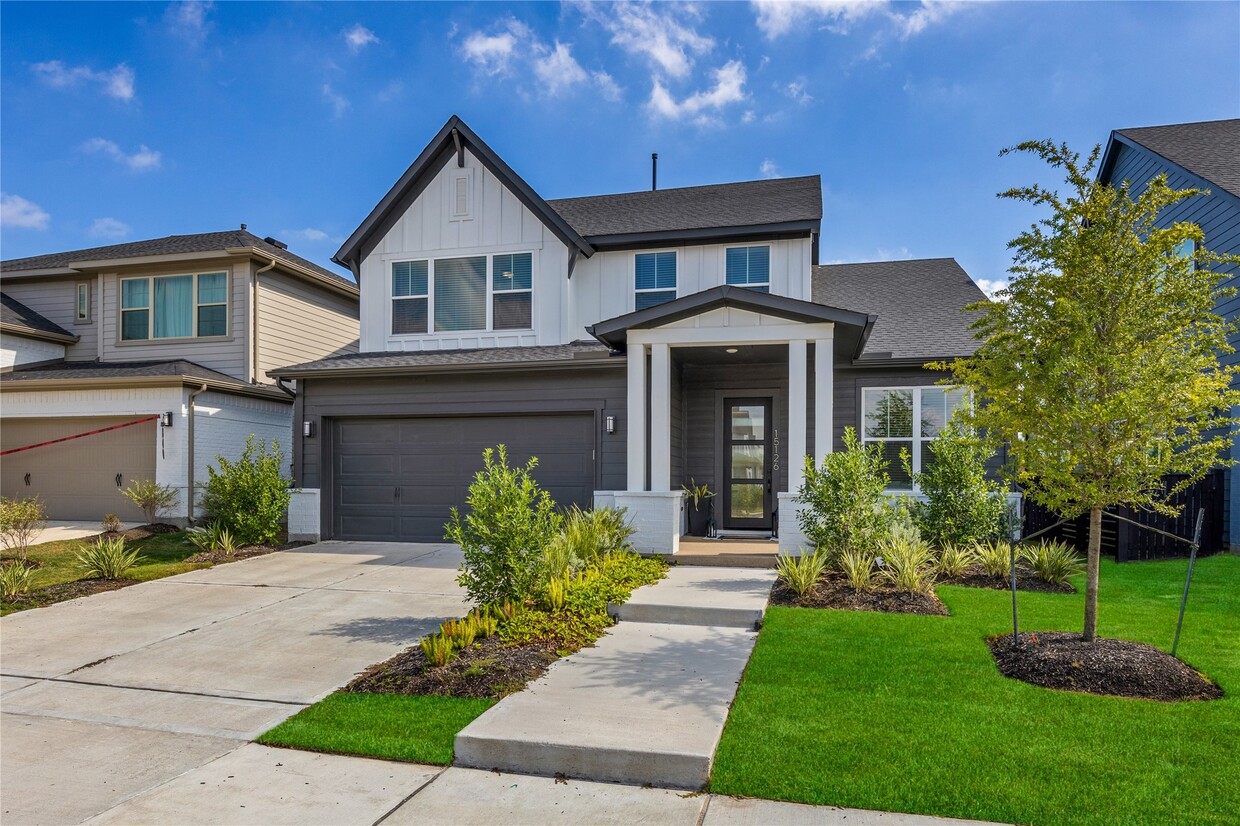 Primary Photo - 15126 Boisterous Wy