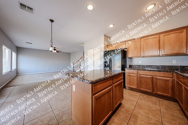Foto del edificio - 22352 Greenland Park Dr