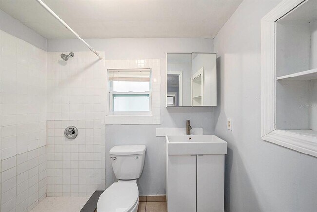Foto del edificio - 213 N Lincoln Ave