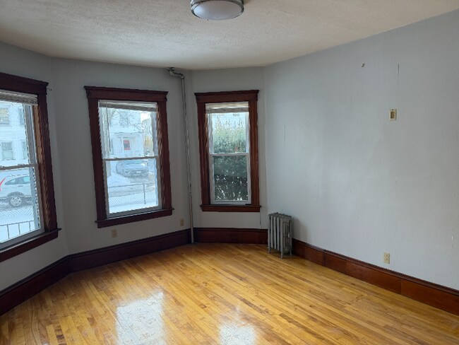 Foto del edificio - 91 May St