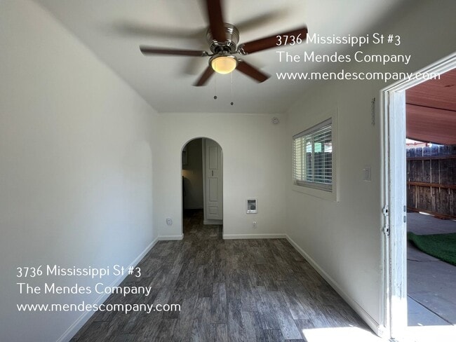 Building Photo - 520 F Ave.