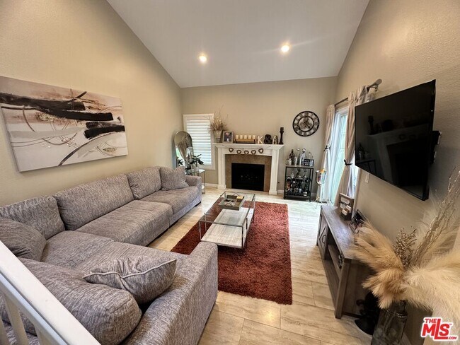 Foto del edificio - 6100 Cape Cod Ln