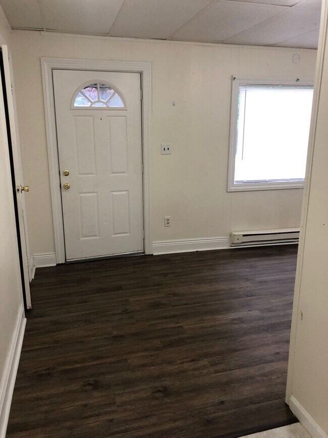 Foto del edificio - 3901 W Ridge Rd