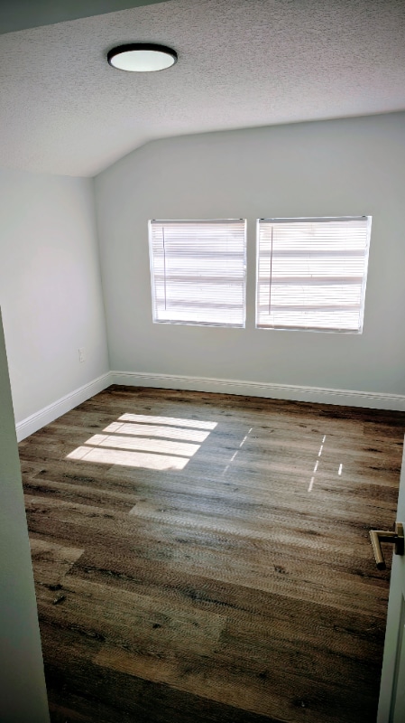 Building Photo - 169 Lincoln Ave