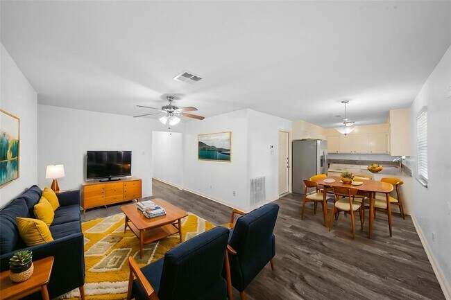Foto del edificio - 2326 20th Ave N