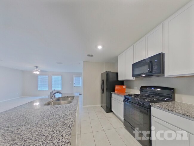Building Photo - 11836 Mancos Trl