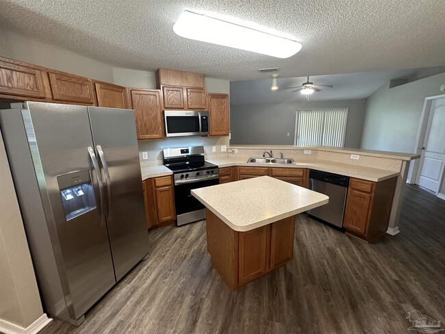 Building Photo - 1029 Tortuga Dr