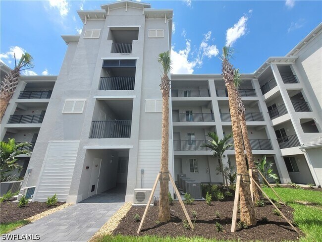 Foto del edificio - 5835 Double Eagle Cir