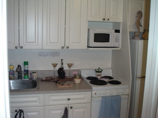 Building Photo - 922 Courtington Ln