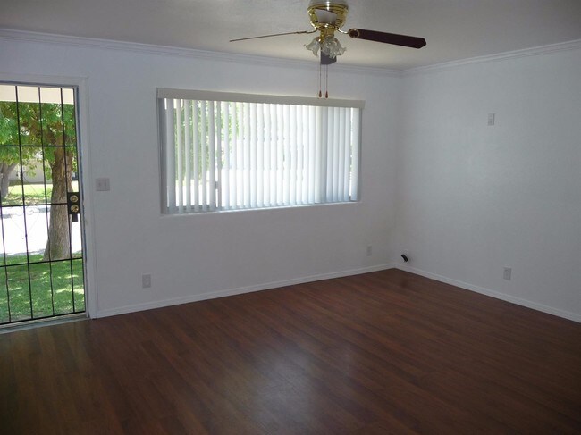 Foto del edificio - 7458-7462 21st St