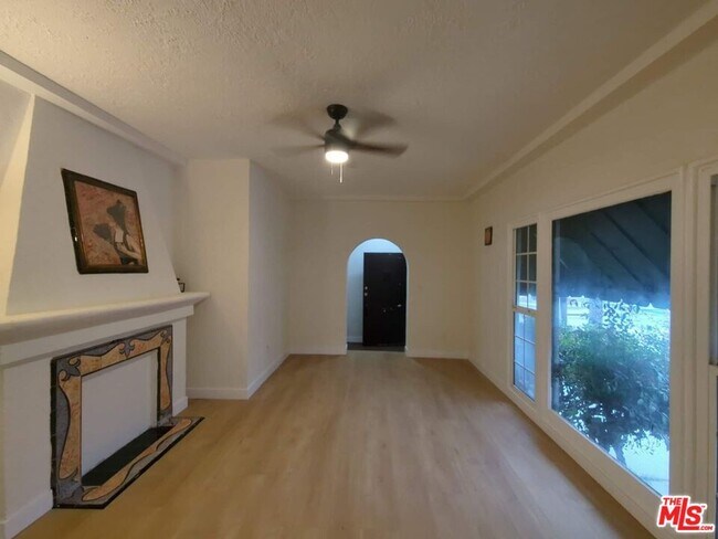 Foto del edificio - 1500 Orange Ave