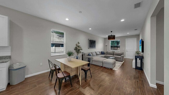 Foto del edificio - 3114 E 21st Ave