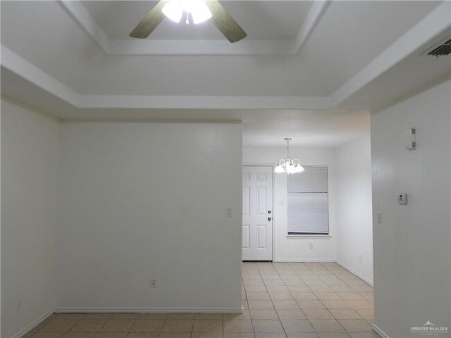 Foto del edificio - 11 E Cheyenne Ave