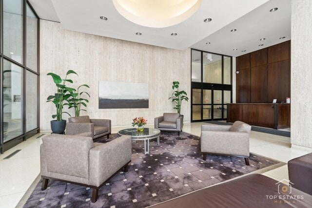 Foto del edificio - 1636 N Wells St