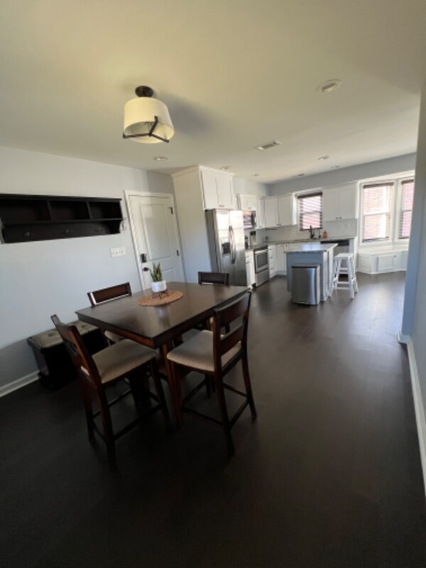 Foto del edificio - 912 Perryman Rd