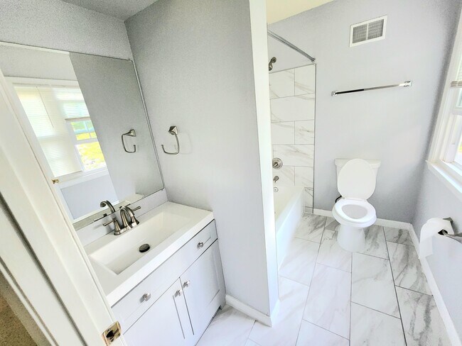 Foto del edificio - 20480 Summersong Ln