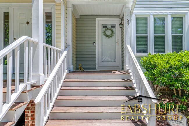 Building Photo - 1631 Claiborne Ct