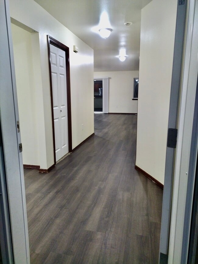 Building Photo - 18222 Blueberry Ln