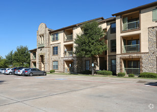 Rush Creek Rentals - Arlington, TX | Apartments.com