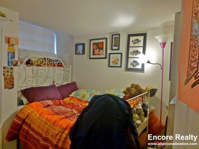 Foto del edificio - 16 Cedar Ln Way