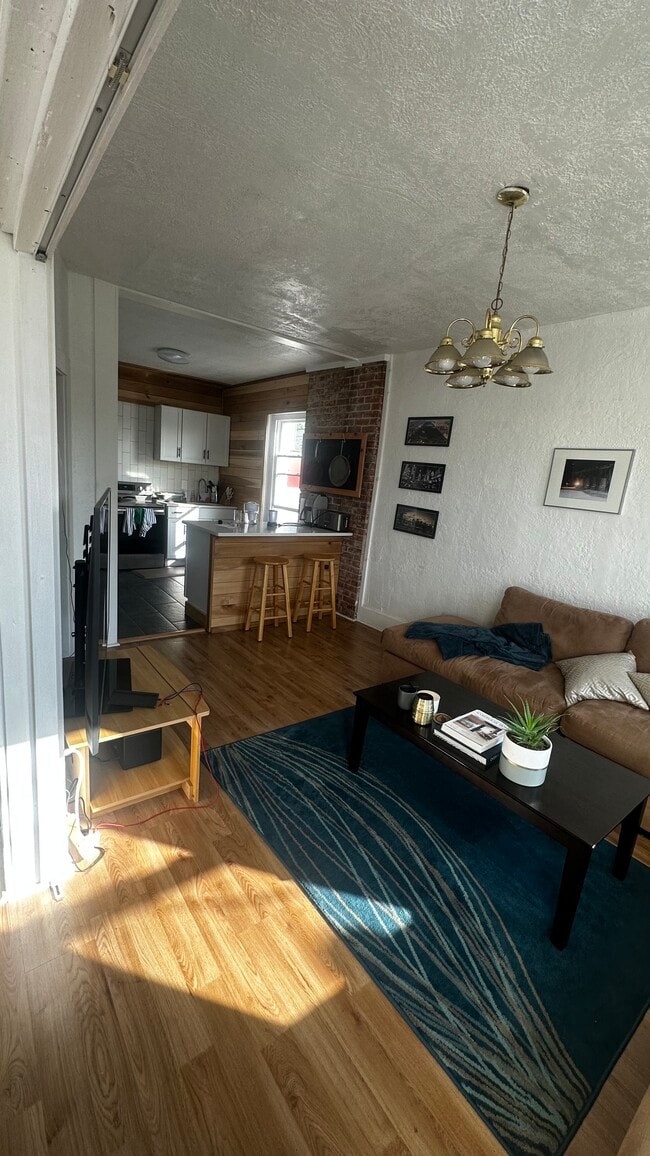 Building Photo - 4010 Butler St