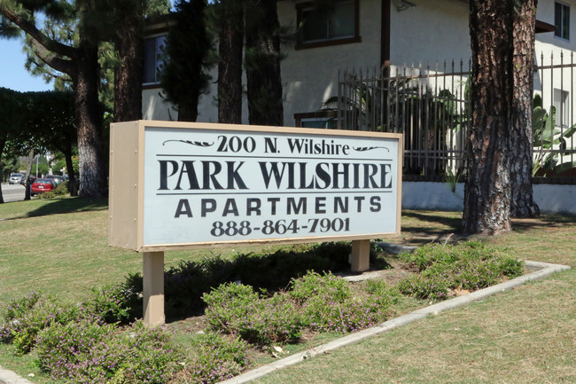 Building Photo - Park Wilshire Apartments