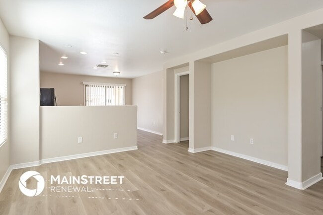 Foto del edificio - 6936 S Blueeyes Dr