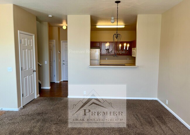 Building Photo - 6275 Sierra Grande Point