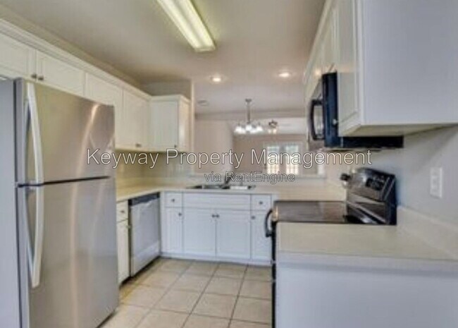 Building Photo - 1133 Bison Way