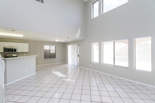 Foto del edificio - 11221 W Mountain View Dr