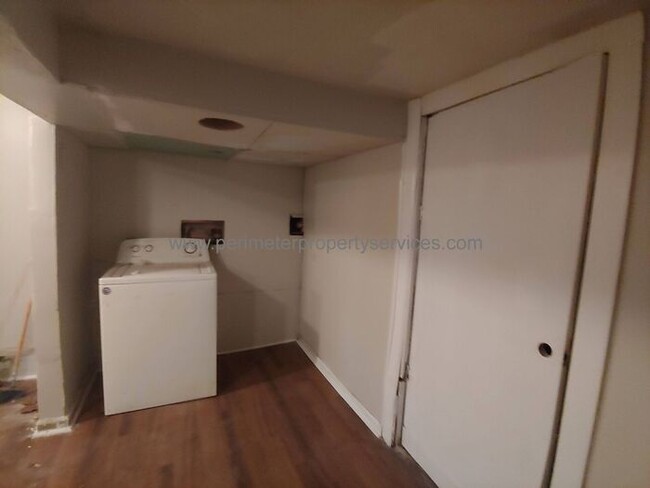Foto del edificio - 5 Bedroom Dream Home!