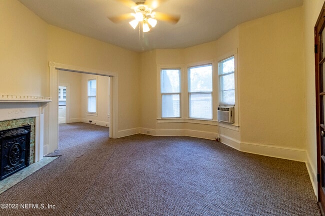 Foto del edificio - 24 Riberia St