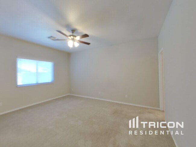 Foto del edificio - 962 E Cowboy Cove Trail
