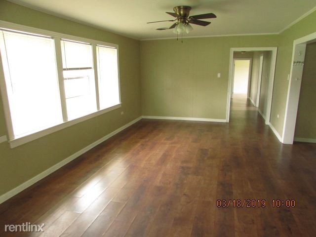 Building Photo - 4 br, 2.5 bath House - 120 Bayou Vista Drive
