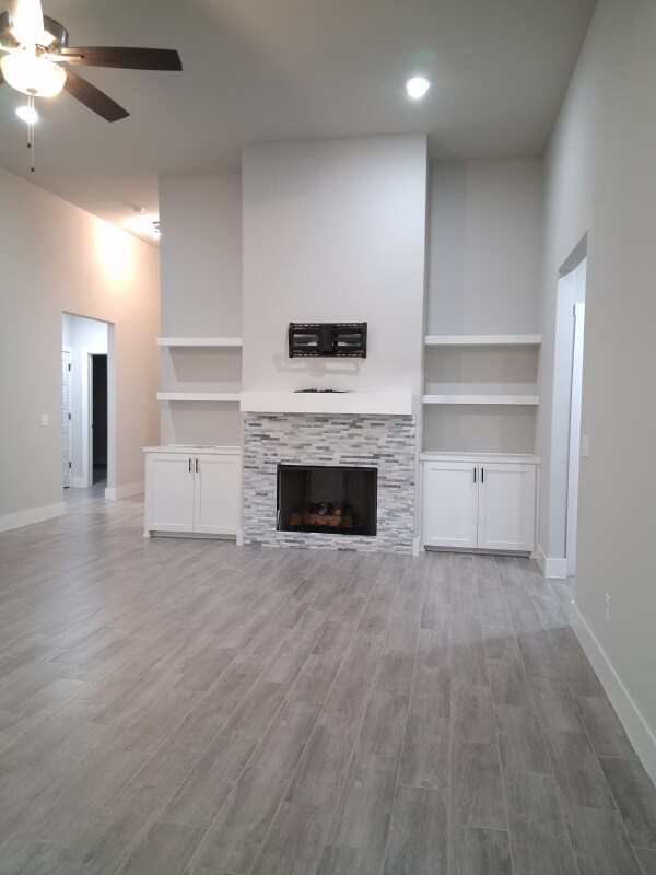 Building Photo - 1971 Edgewood Rd