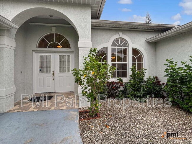 Foto del edificio - 2820 SE Melaleuca Blvd