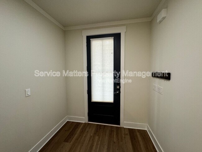 Foto del edificio - 1130 E Hayes St