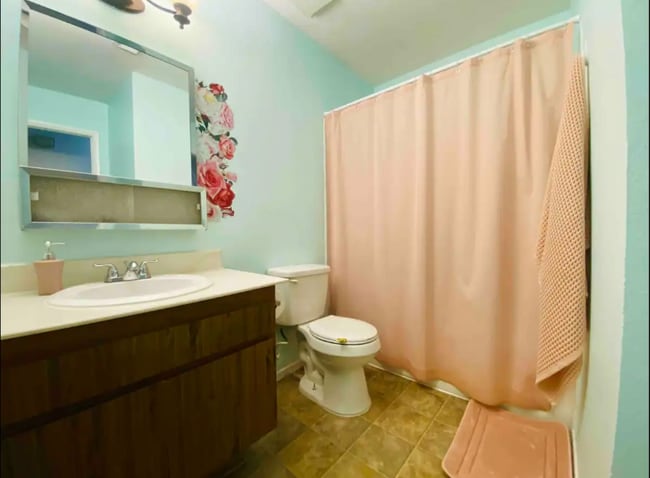 Foto del edificio - 7227 Empress Dr
