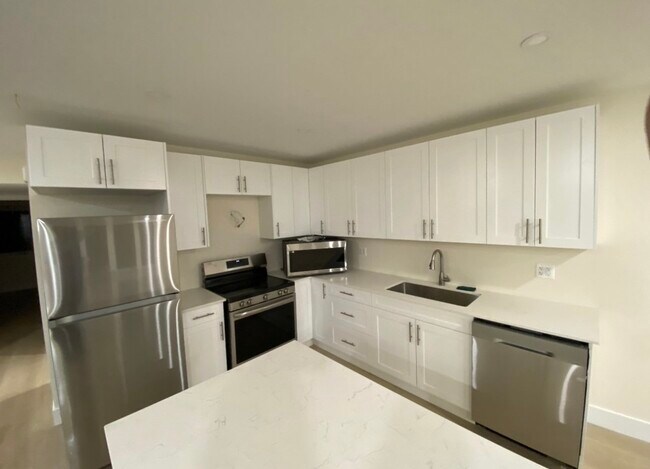 Photo du bâtiment - 196 Britannia Rd