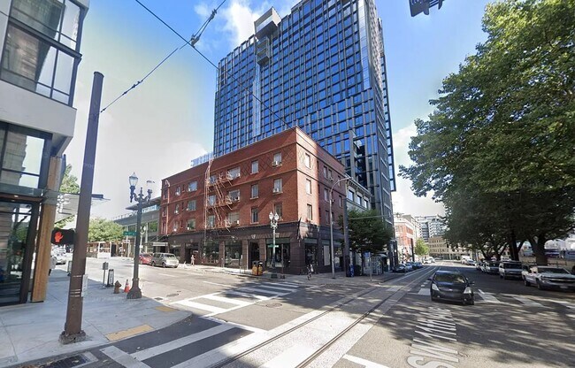 Building Photo - Beverly Alder Apartments